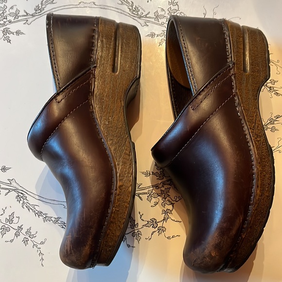 Dansko Brown leather clogs. Size 39. - Picture 7 of 7